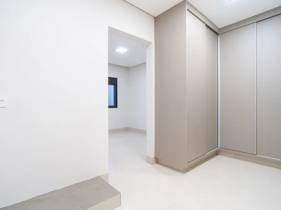 Closet quarto 2 da Casa Vellaris